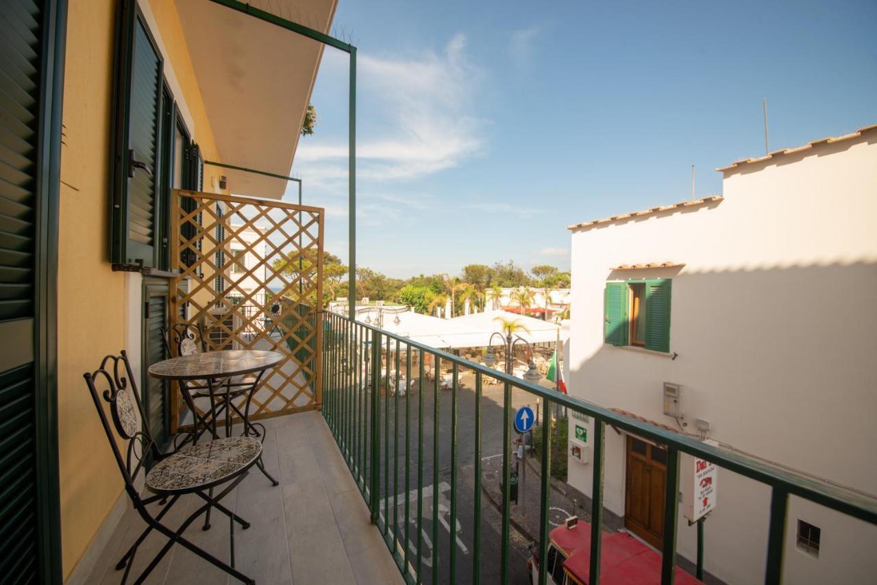 B&B La Piazzetta Иския Екстериор снимка